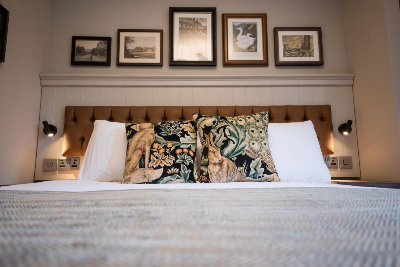 The Five Bells By Innkeeper'S Collection Weston Turville Extérieur photo